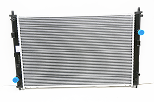 2069035700 Geely Binrui 2022 1.5T MT Erradiadorea